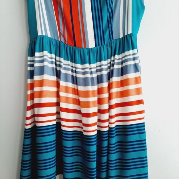 GYPSIES & MOONDUST Stripe Pattern Light Fit & Flare Dress Red White & Blue Sz L - Picture 4 of 15